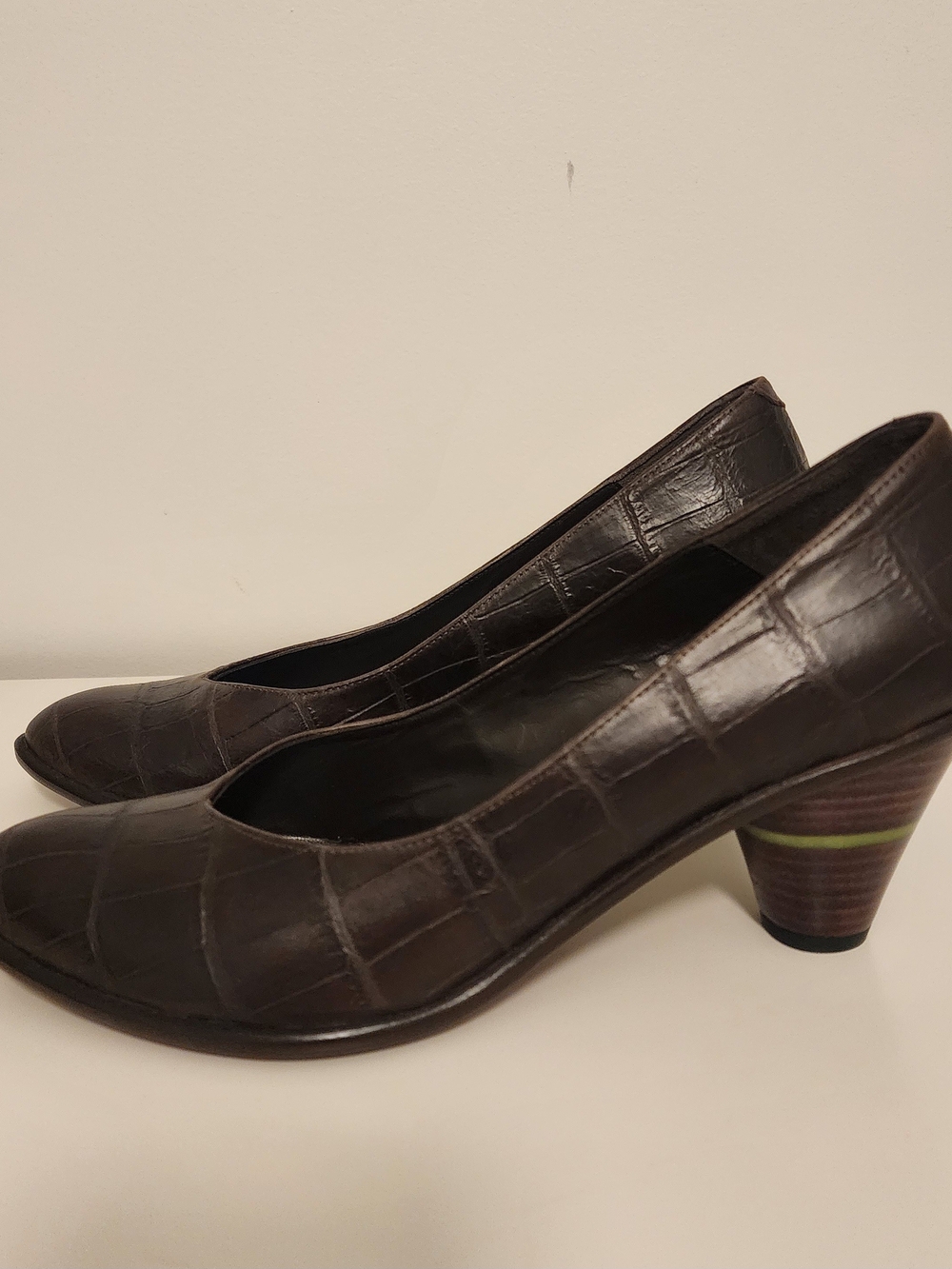 Dark Brown Croc-Embossed Leather Mid Heel Pumps